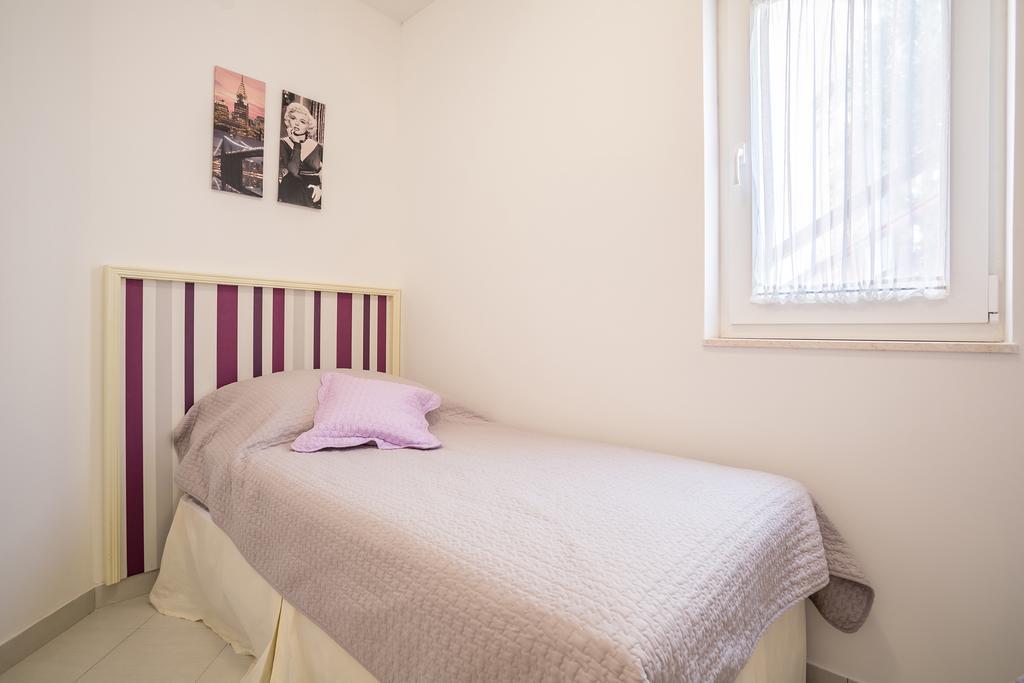 Oleandar Apartment Rogoznica (Sibenik-Knin)